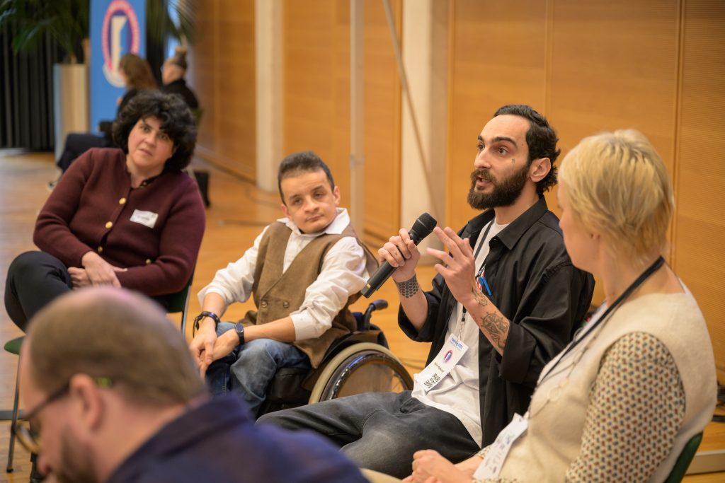 Fishbowl-Diskussion Fachtag_Foto: Peter Adamik Fishbowl-Diskussion Fachtag_Foto: Peter Adamik